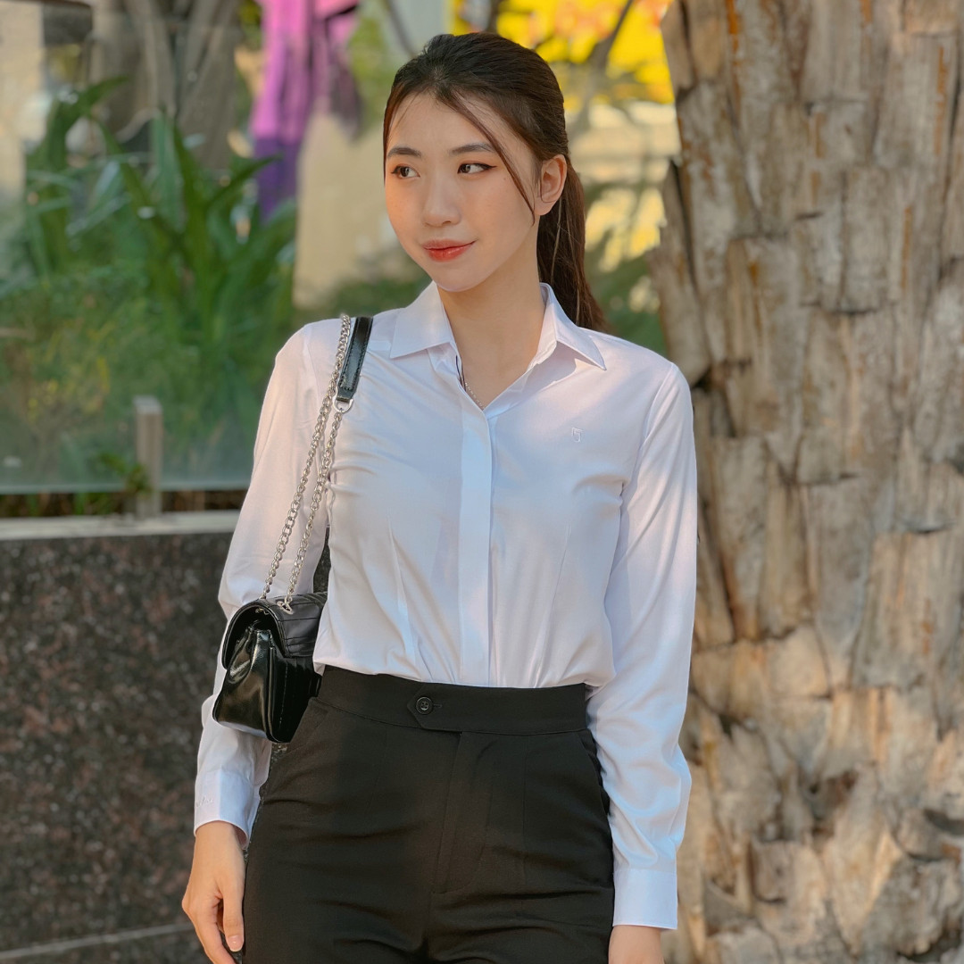 Trắng